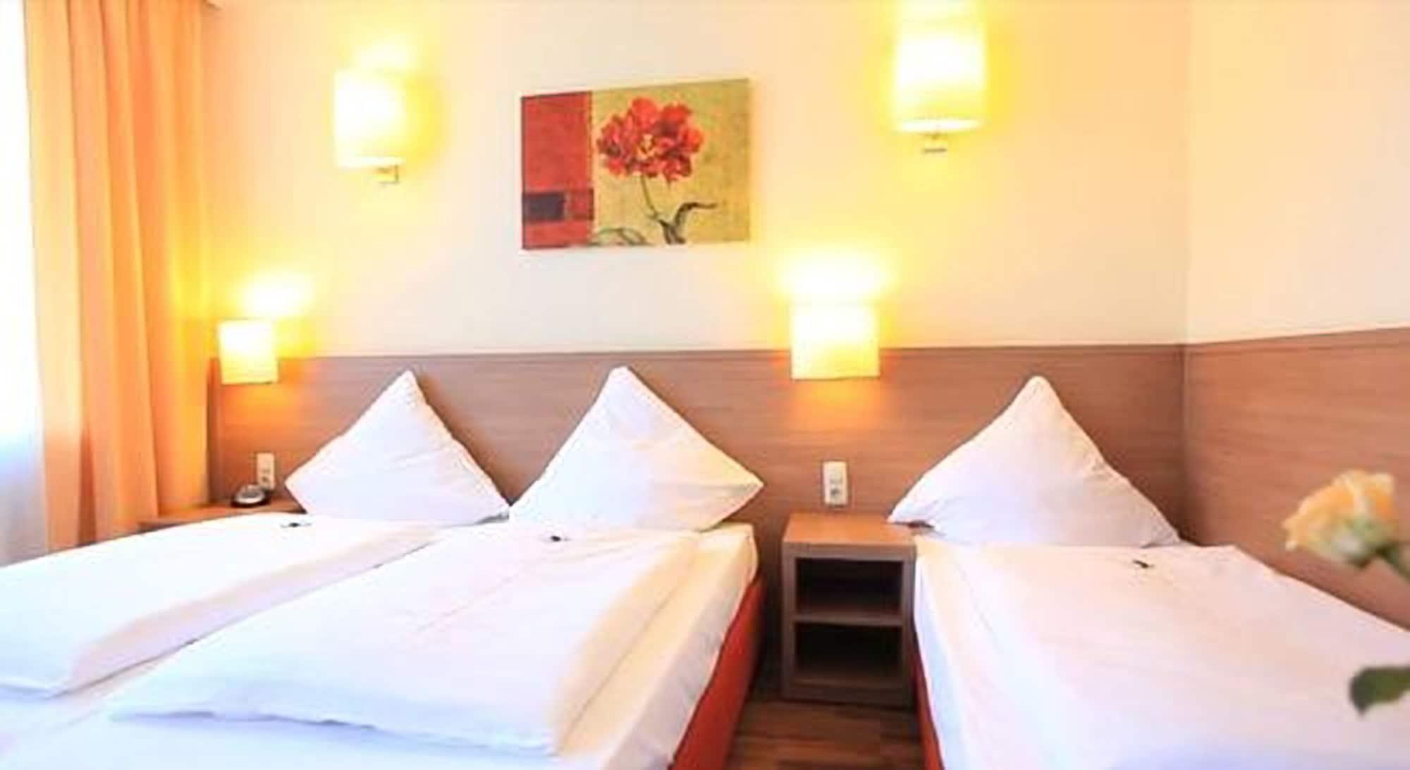 Hotel Marienthal Garni Hamburg Luaran gambar