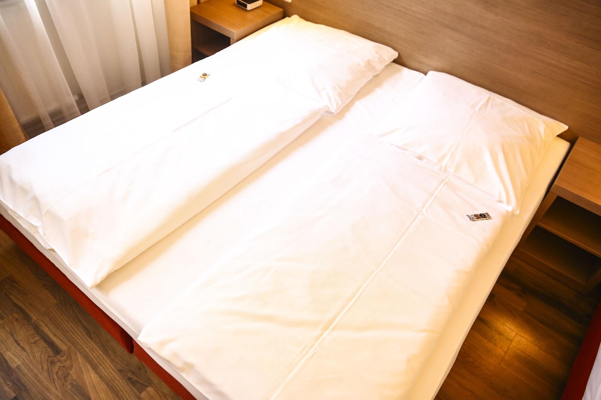 Hotel Marienthal Garni Hamburg Luaran gambar