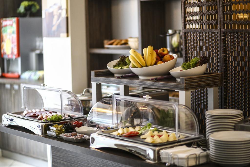 Hotel Marienthal Garni Hamburg Luaran gambar